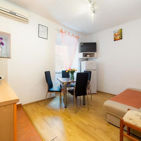 Apartment Kalalarga Makarska Eksteriør billede
