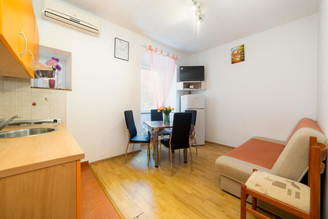 Apartment Kalalarga Makarska Eksteriør billede